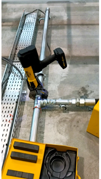 Industrial compressed air installation work
